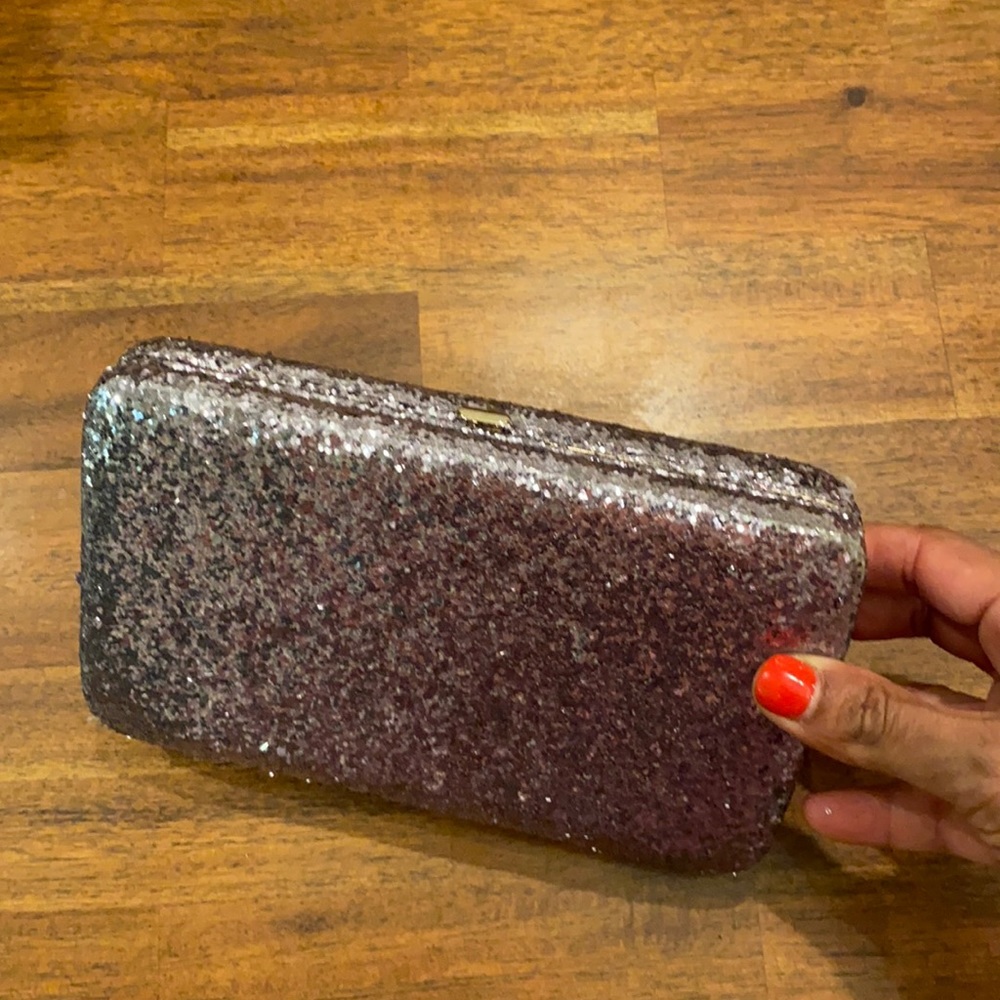 Limited edition gray glitter clutch